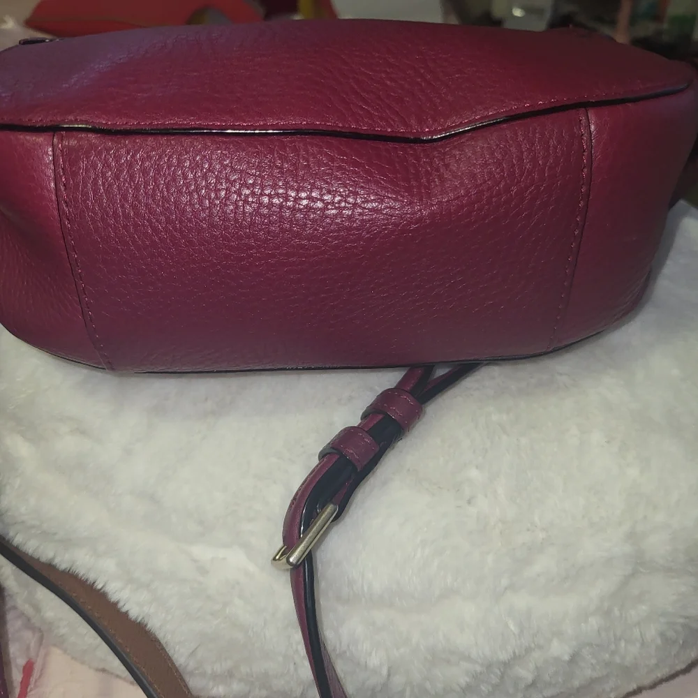 Kate Spade Crossbody Bag with Pebbled Leather - Picture 3 of 9